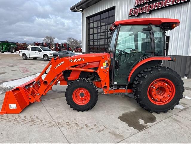 Image of Kubota MX6000 equipment image 2