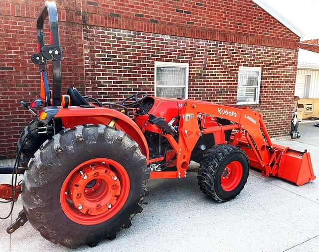 Image of Kubota MX6000 equipment image 3