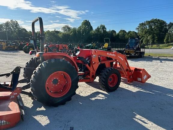 Image of Kubota MX6000 equipment image 3
