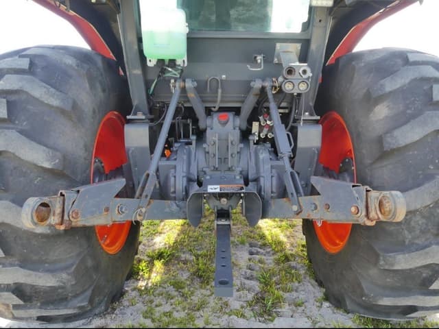 Image of Kubota MX6000 equipment image 4