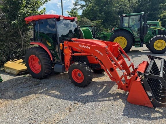 Image of Kubota MX6000 equipment image 1