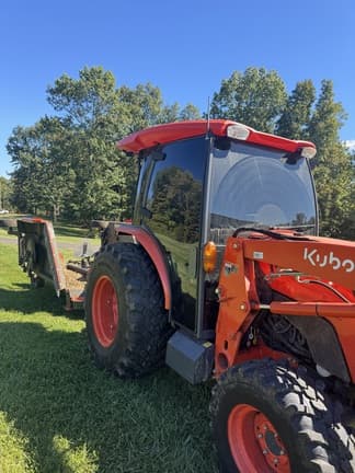 Image of Kubota MX6000 equipment image 2