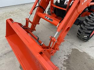 Main image Kubota MX6000 0