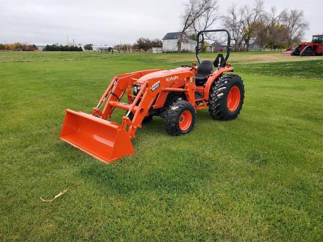 Image of Kubota MX6000HST equipment image 1