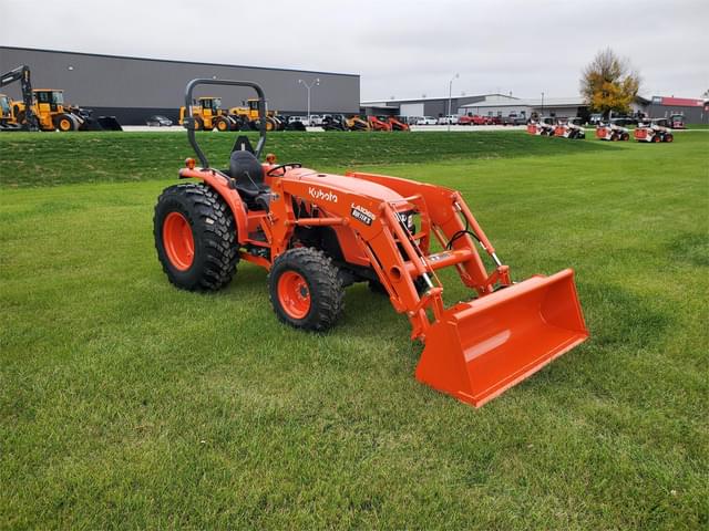Image of Kubota MX6000HST equipment image 3