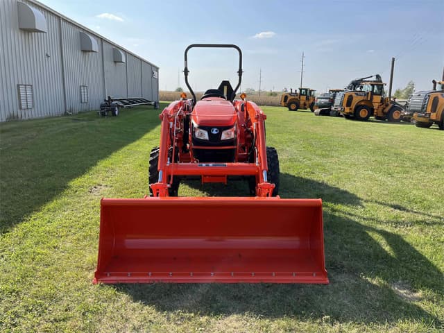 Image of Kubota MX6000HST equipment image 3