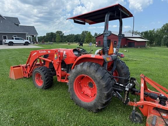 Image of Kubota MX6000HST equipment image 4