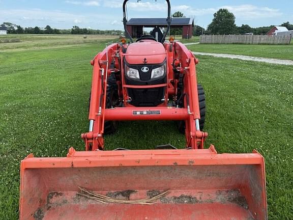 Image of Kubota MX6000HST equipment image 3