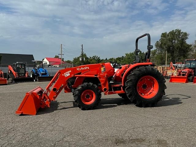 Image of Kubota MX6000 Image 1