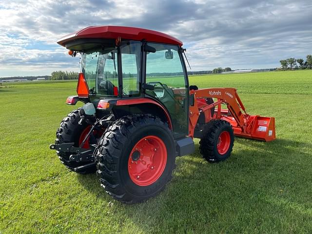 Image of Kubota MX6000 equipment image 3