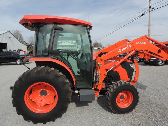 Image of Kubota MX6000HSTC equipment image 3
