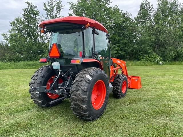 Image of Kubota MX6000 equipment image 2