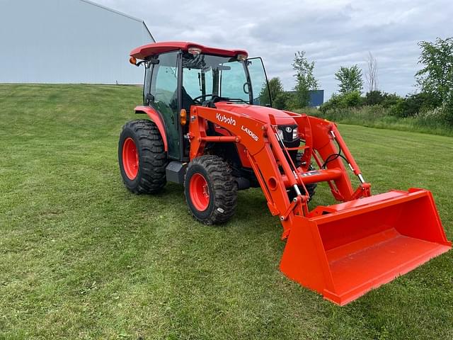 Image of Kubota MX6000 equipment image 1