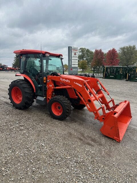 2023 Kubota MX6000HSTC Equipment Image0