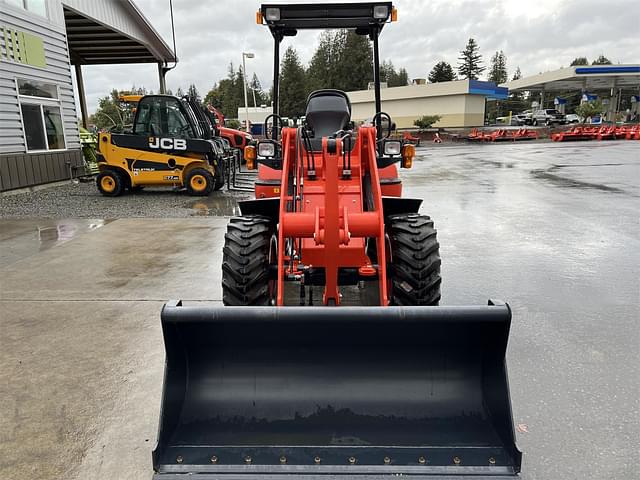 Image of Kubota R430 equipment image 2