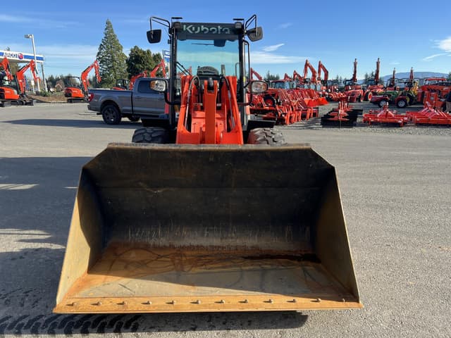 Image of Kubota R640 equipment image 2