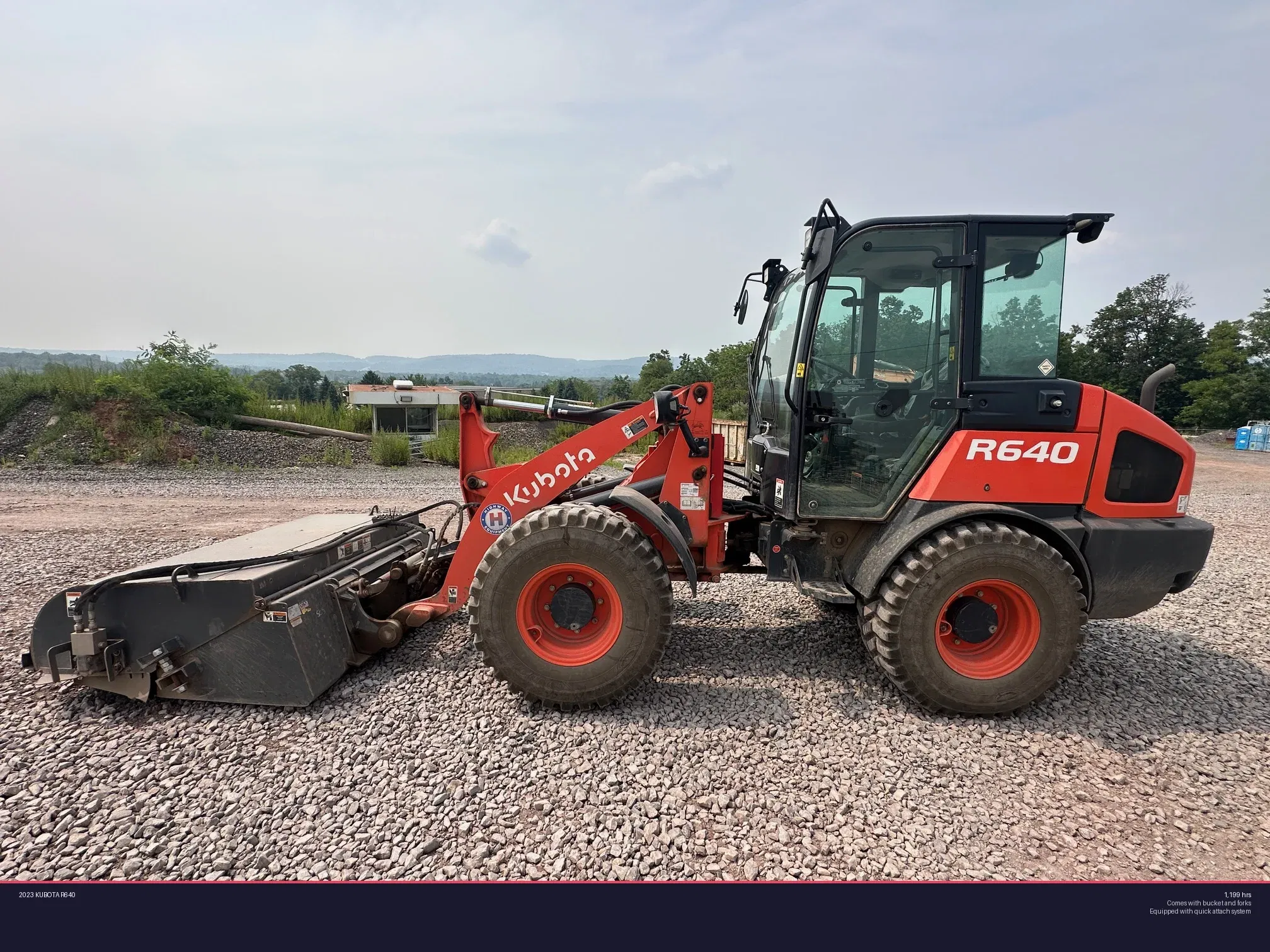 2023 Kubota R640 Equipment Image0
