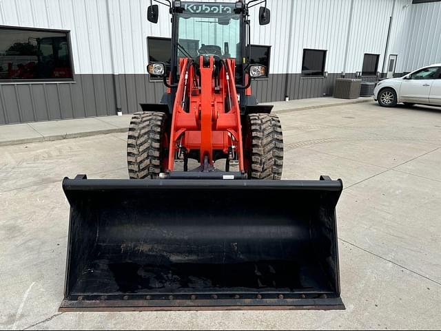 Image of Kubota R640 equipment image 1