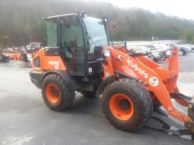 Image of Kubota R640 equipment image 1