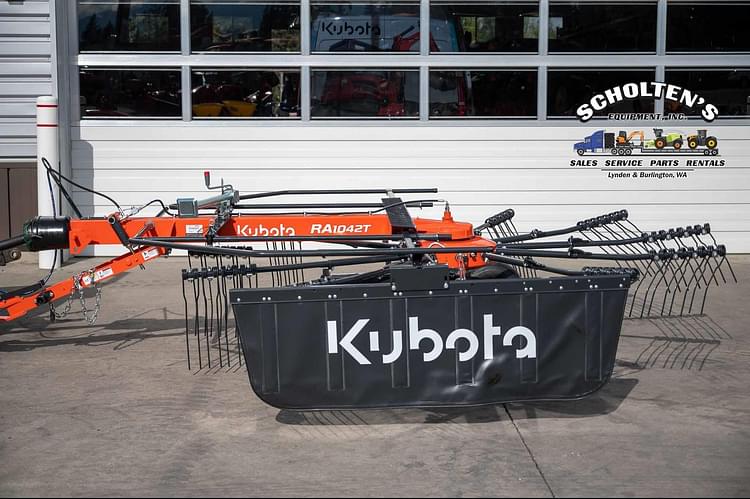 2023 Kubota RA1042T Equipment Image0