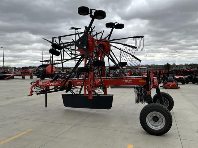 Image of Kubota RA2584 equipment image 3