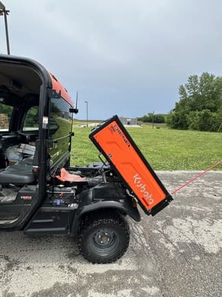 Image of Kubota RTV-1100 equipment image 1