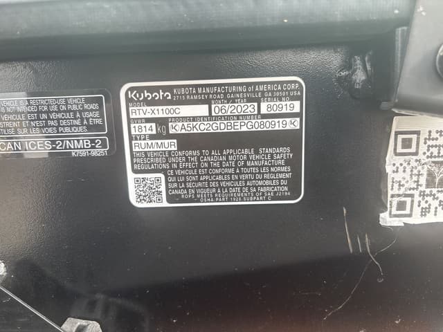 Image of Kubota RTV-X1100C equipment image 4
