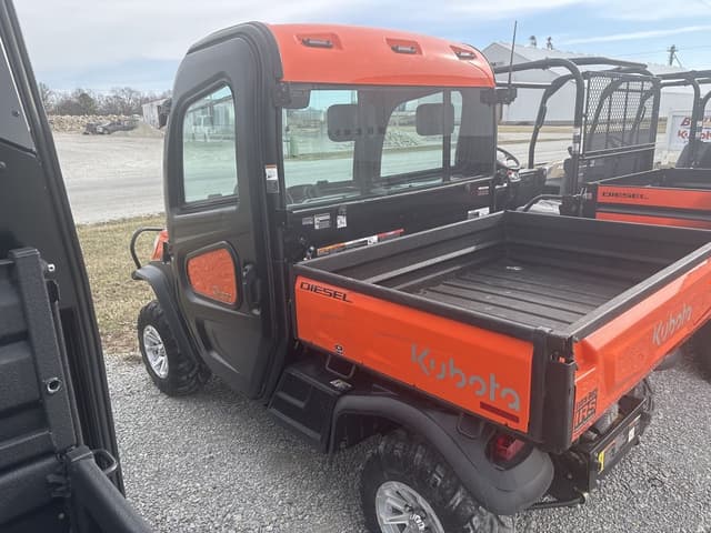Image of Kubota RTV-X1100C equipment image 3
