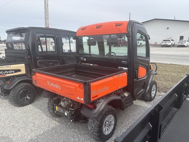 Image of Kubota RTV-X1100C equipment image 2