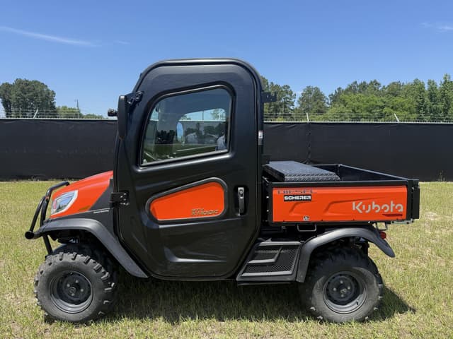 Image of Kubota RTV-X1100C equipment image 3
