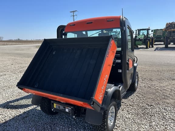 Image of Kubota RTV-X1100C equipment image 4