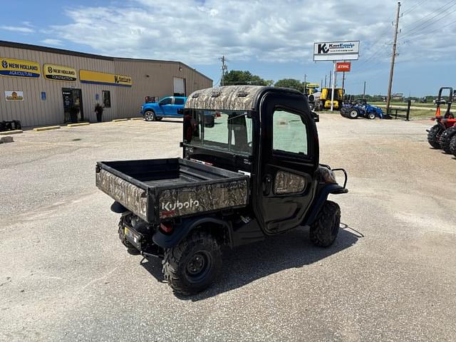 Image of Kubota RTV-X1100CRL-A equipment image 2