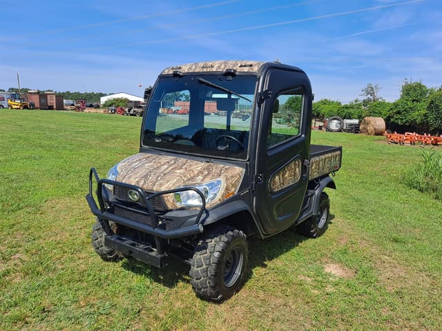 Image of Kubota RTV-X1100CRL-A equipment image 1