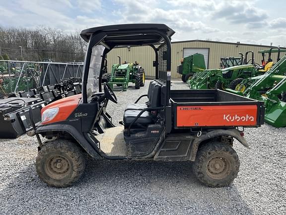 Image of Kubota RTV-X900 equipment image 2