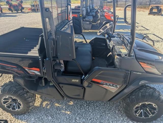 Image of Kubota RTV-XG850 equipment image 1