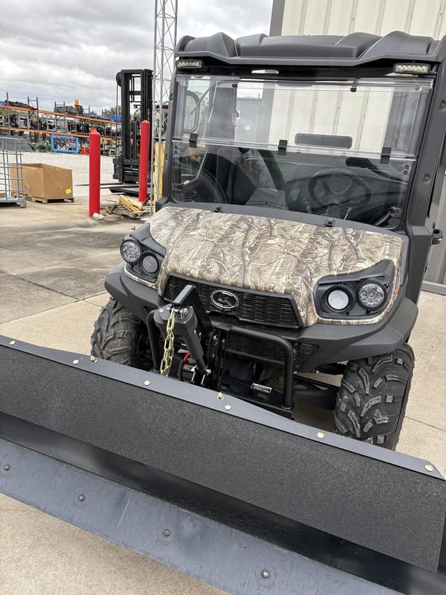 Image of Kubota RTV-XG850 equipment image 1
