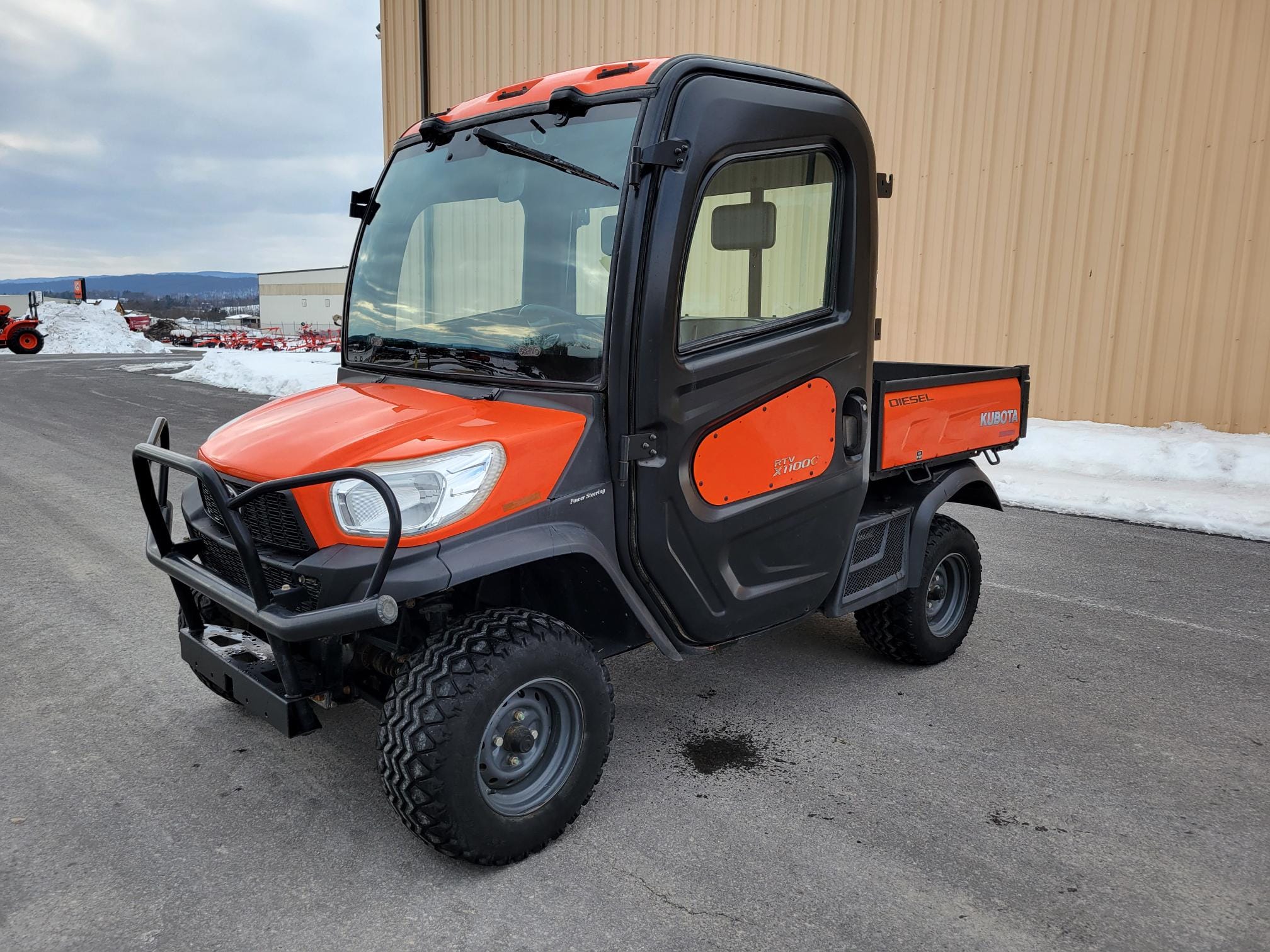 2023 Kubota RTV-X1100C Equipment Image0