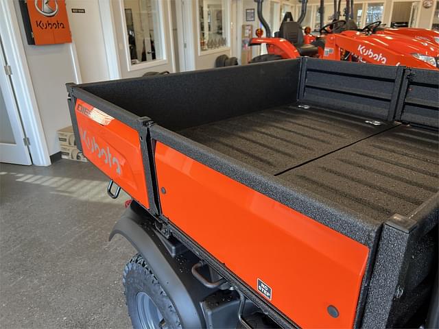 Image of Kubota RTV-X1140 equipment image 3