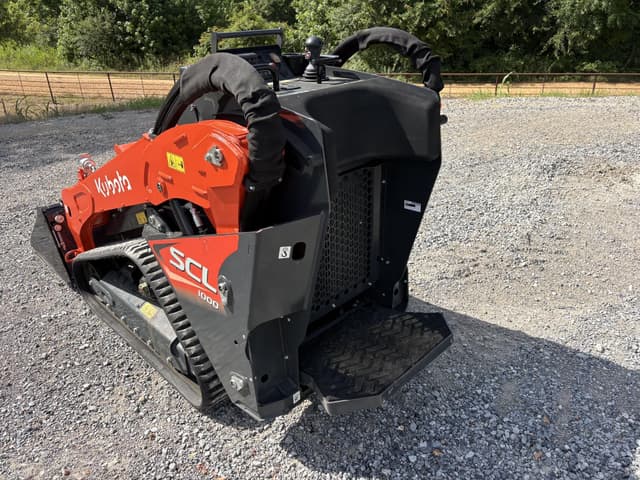 Image of Kubota SCL1000 equipment image 2