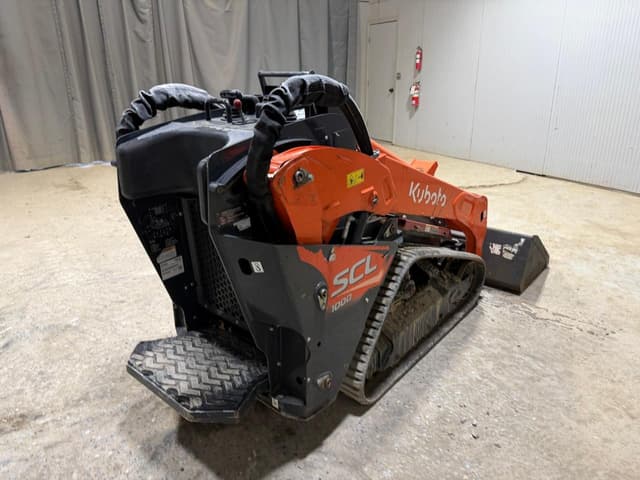 Image of Kubota SCL1000 equipment image 4