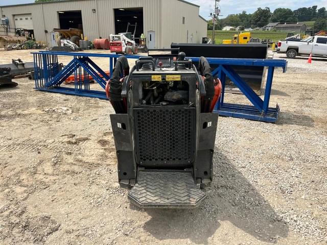 Image of Kubota SCL1000 equipment image 3