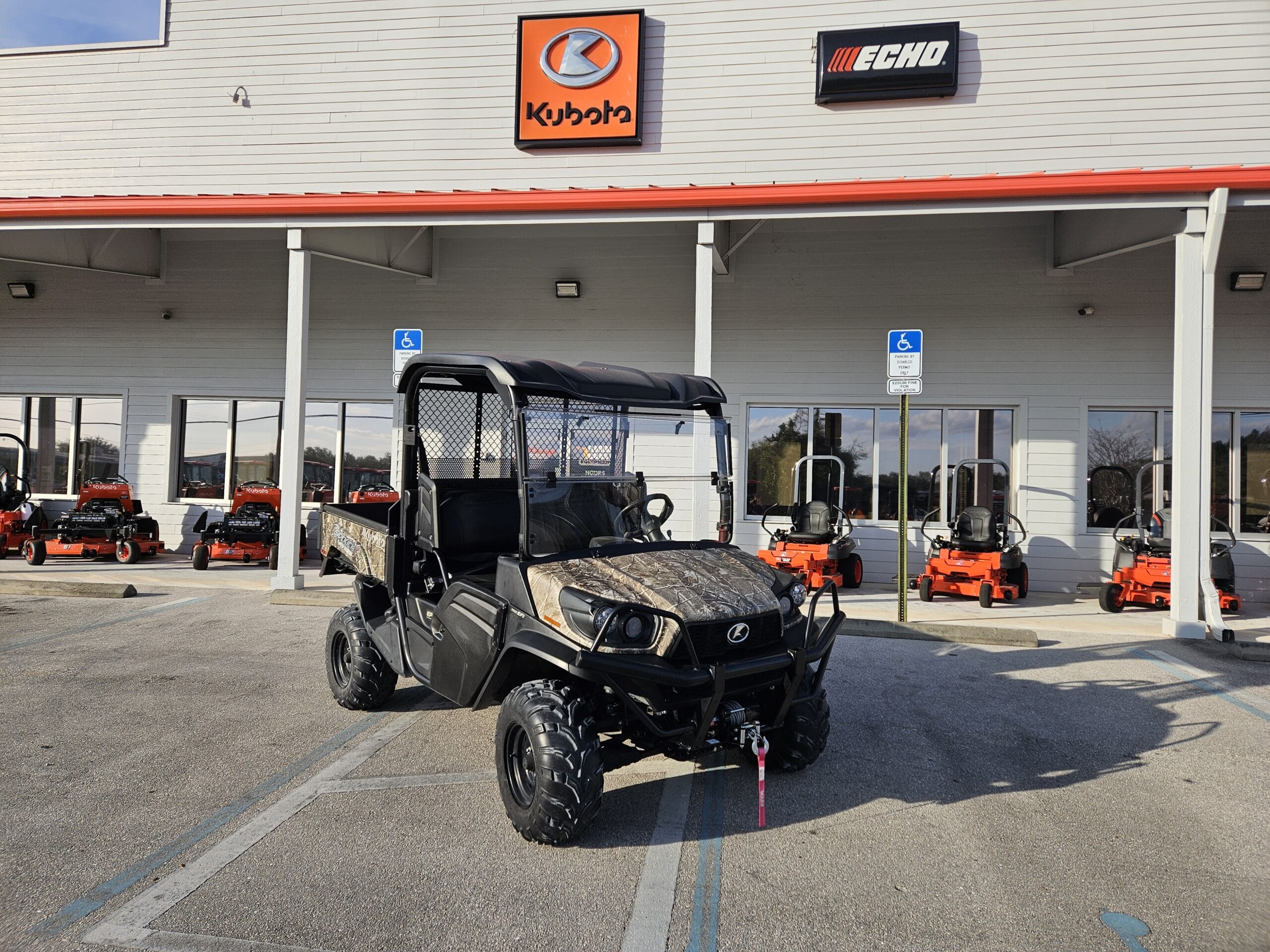 2025 Kubota RTV850 Equipment Image0