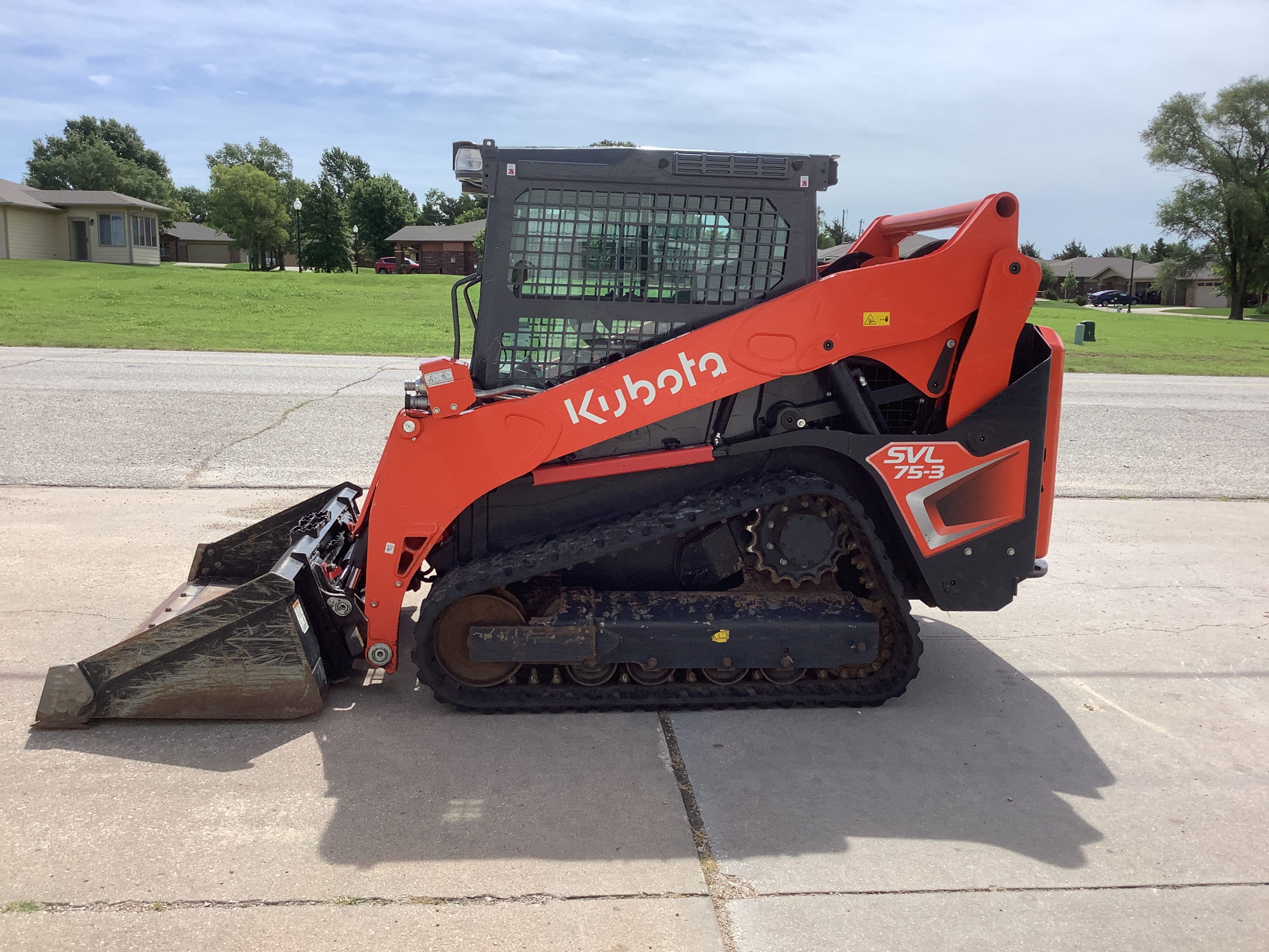 Kubota SVL75-3HFWVC Equipment Image0