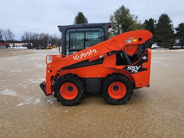 Image of Kubota SSV75 equipment image 1