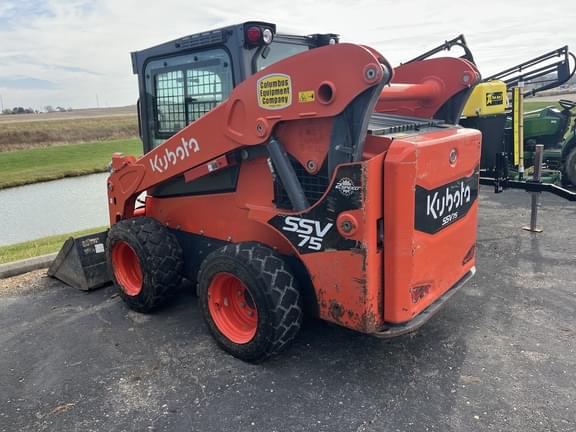 Image of Kubota SSV75 equipment image 1