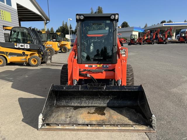 Image of Kubota SSV75 equipment image 2