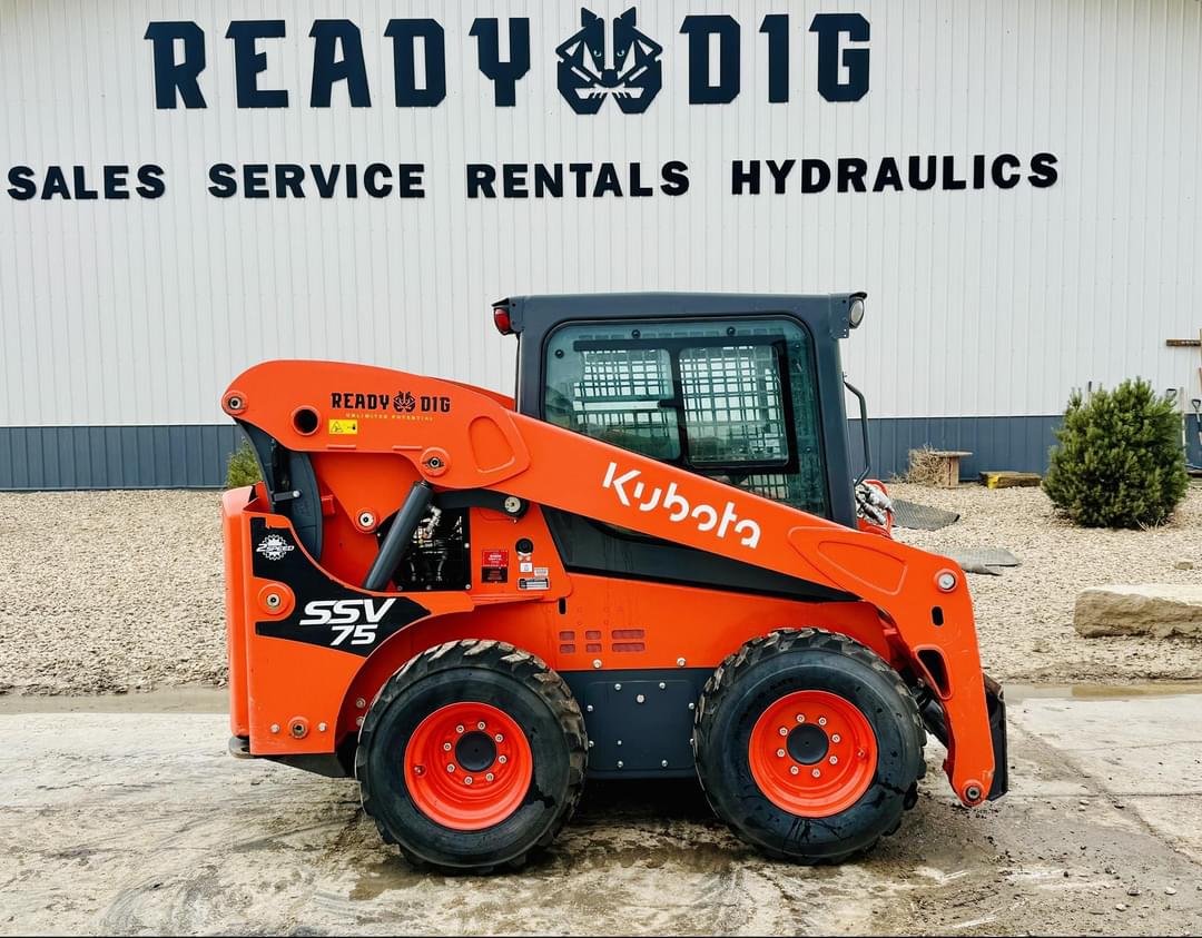 Image of Kubota SSV75 Primary image