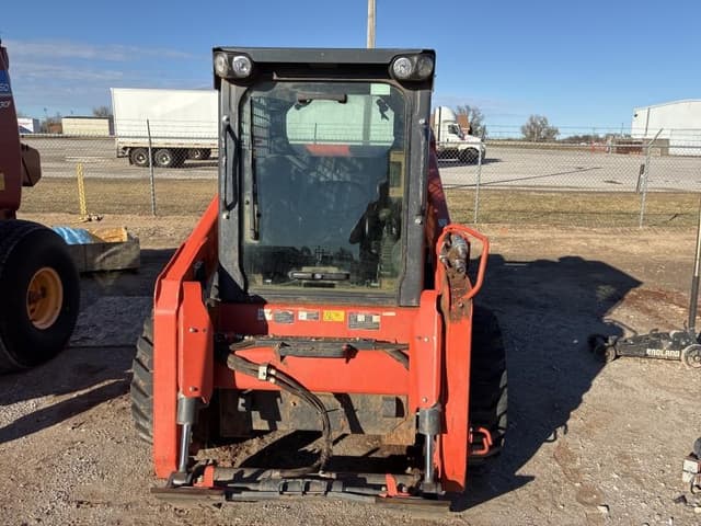 Image of Kubota SSV75PHC equipment image 3