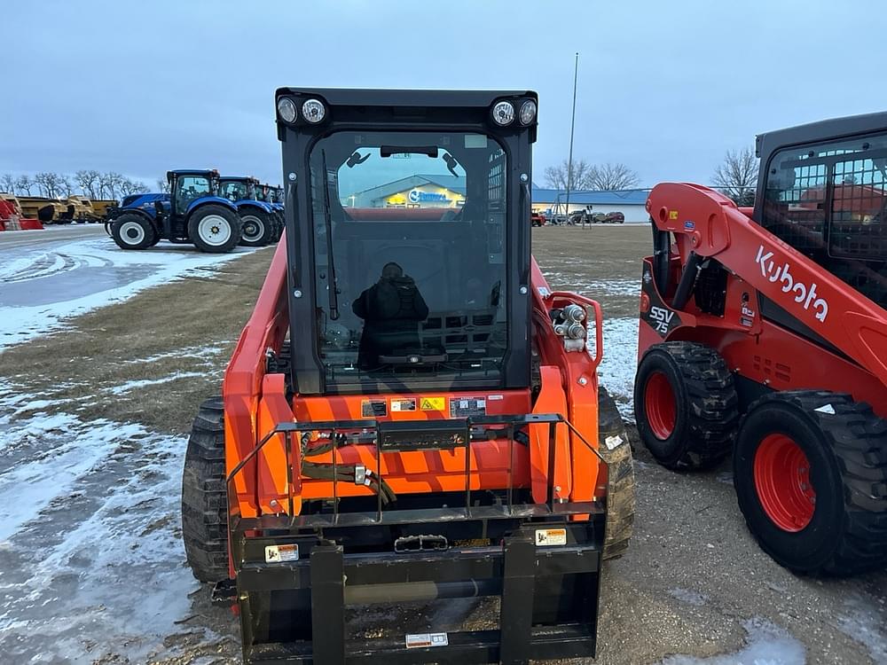 Image of Kubota SSV75 Image 1