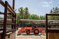 Thumbnail image Kubota L3902HST 0